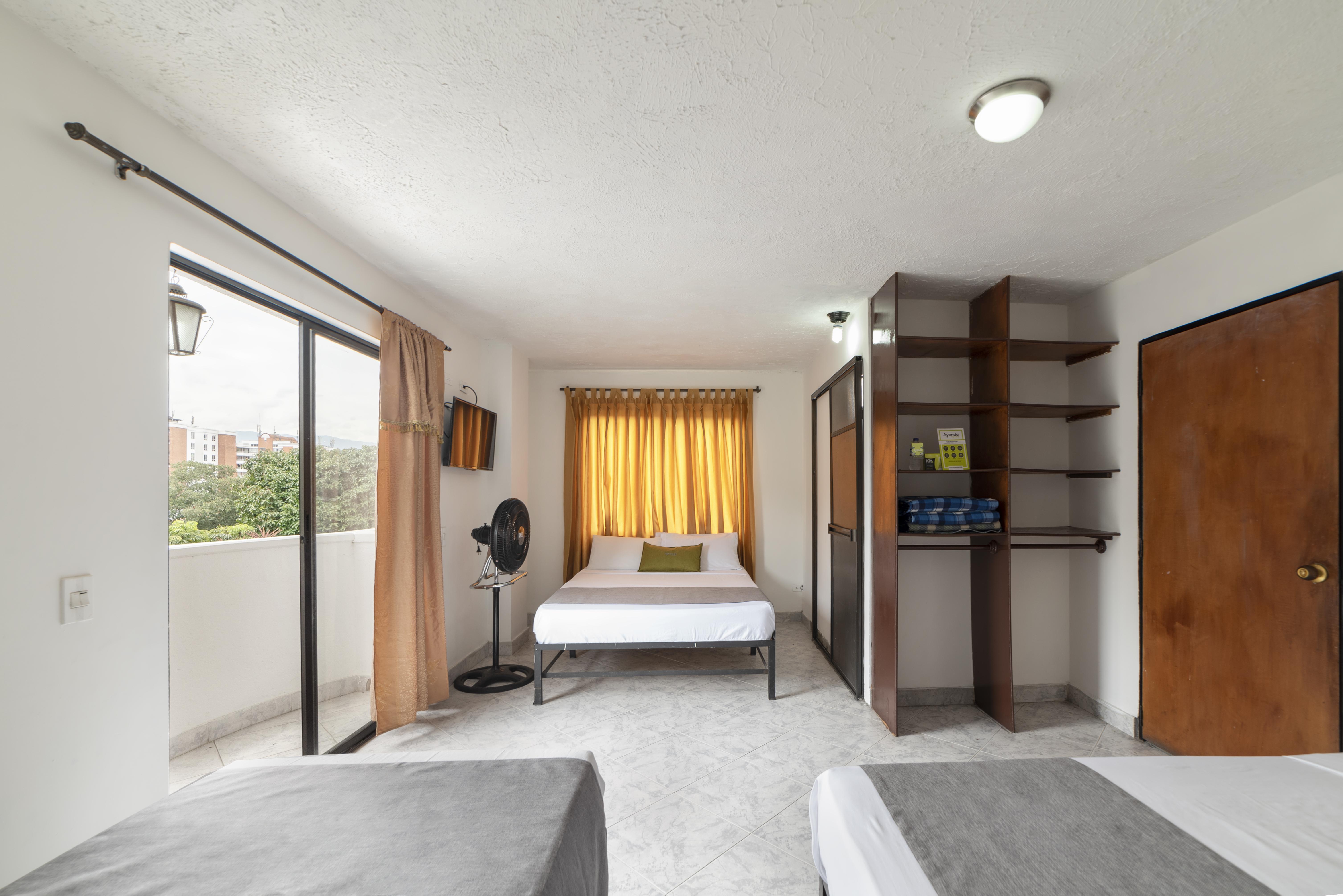 Hotel Balcones Del Estadio เมเดยิน ภายนอก รูปภาพ
