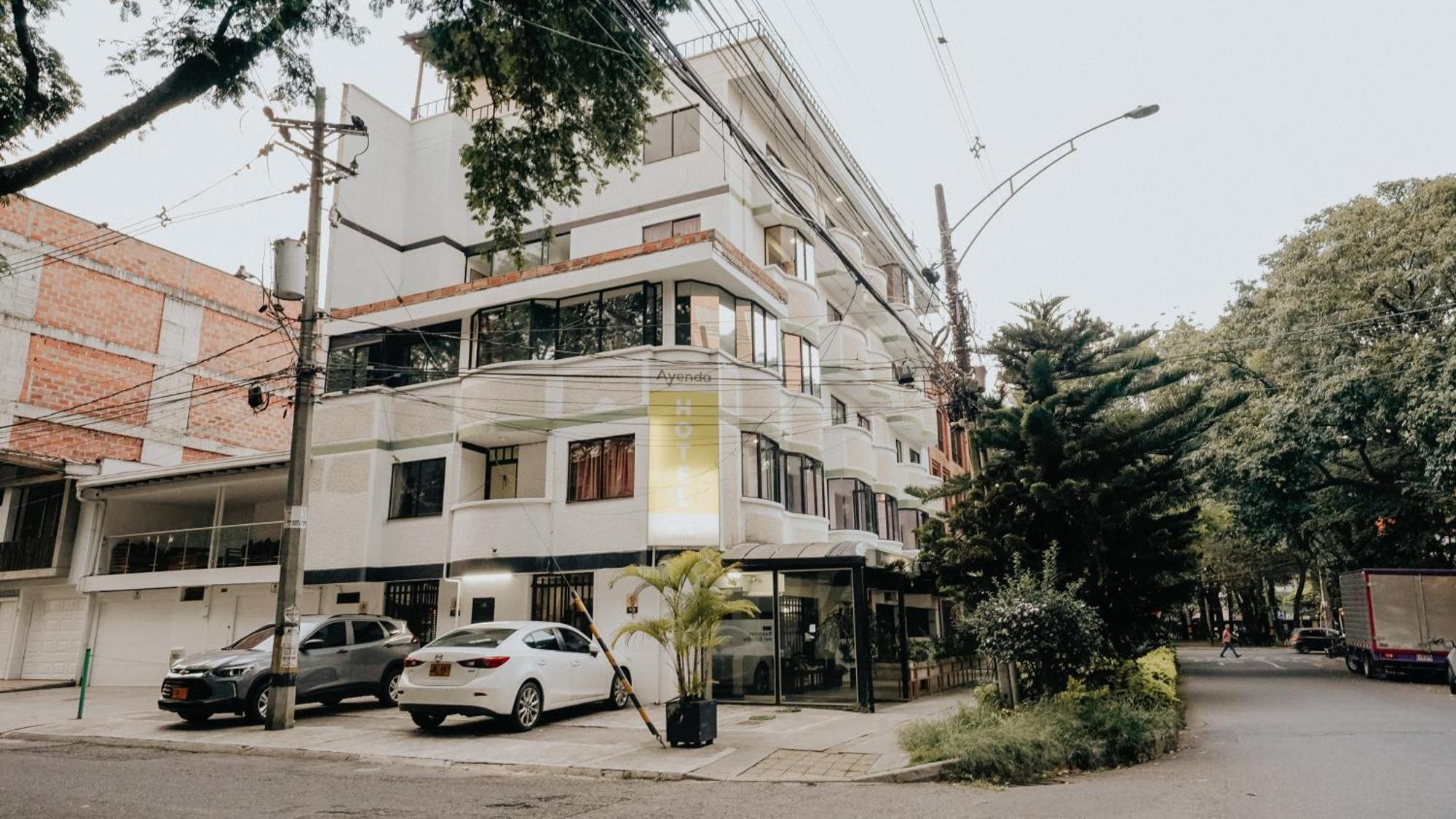 Hotel Balcones Del Estadio เมเดยิน ภายนอก รูปภาพ