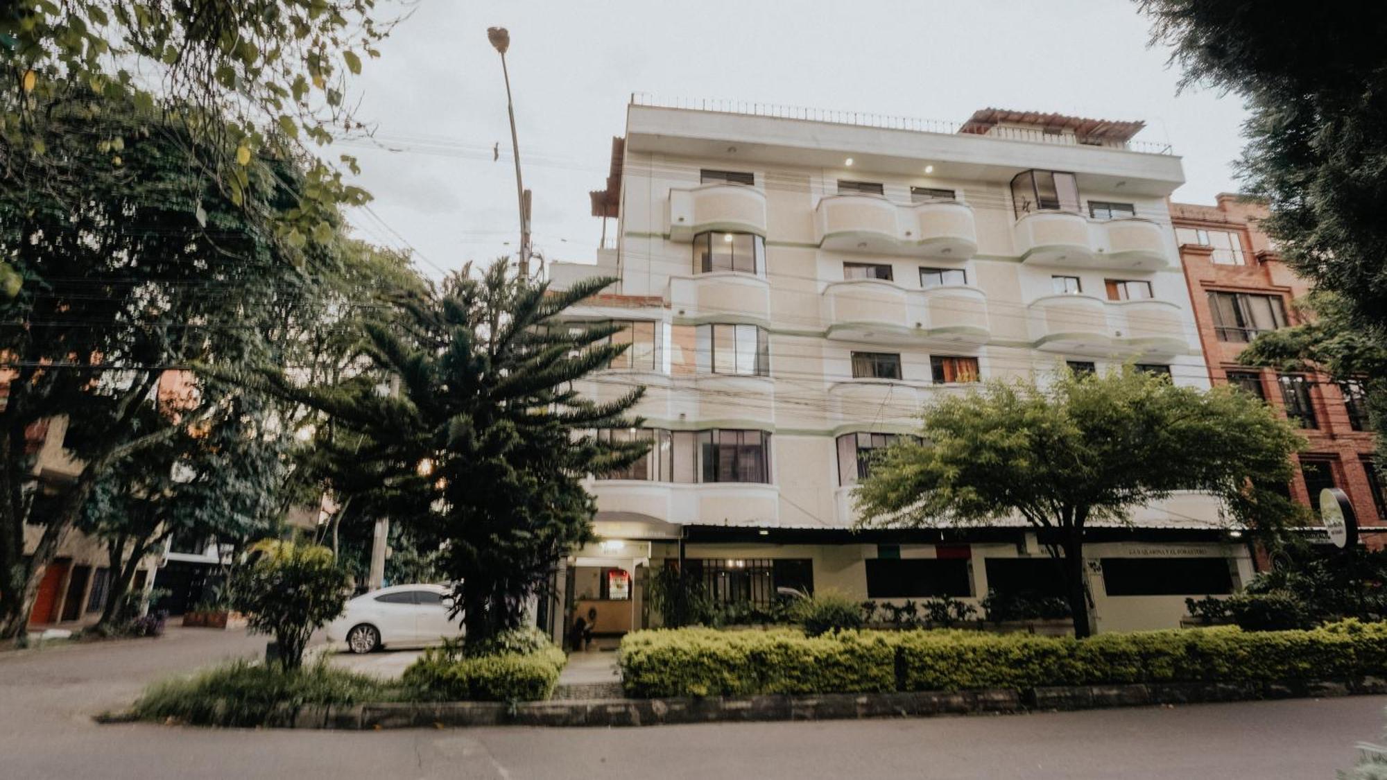Hotel Balcones Del Estadio เมเดยิน ภายนอก รูปภาพ